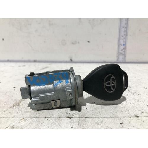 Toyota HILUX Ignition Barrel & Key 03/05-08/15 