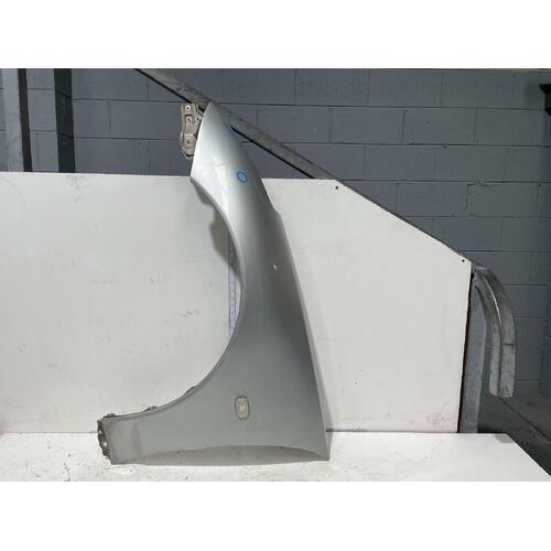 Toyota Celica Left Guard ZZT231 11/1999-10/2005