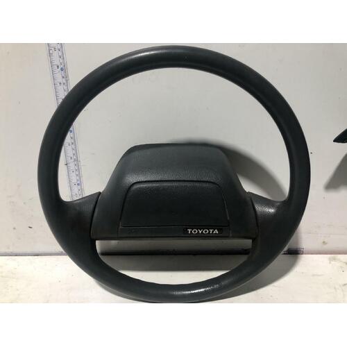 Toyota HIACE Steering Wheel RZH113 11/89-08/98