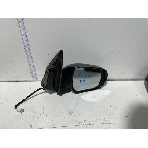 Mazda Tribute Right Door Mirror YU 02/2001-06/2006