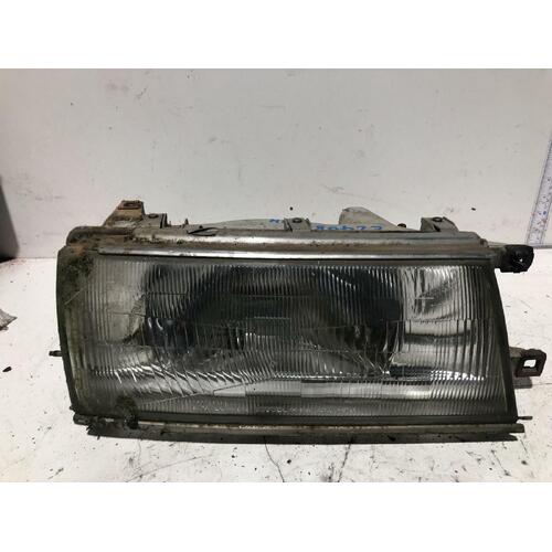 Toyota CRESSIDA Right Headlight 11/90-10/92