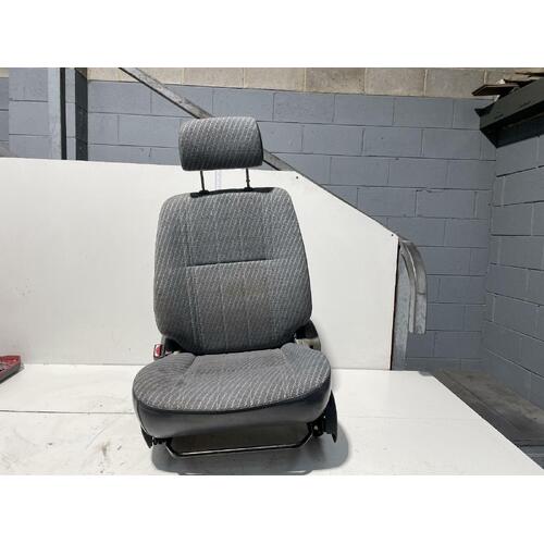 Toyota Hilux Left Front Seat LN167 09/1997-03/2005