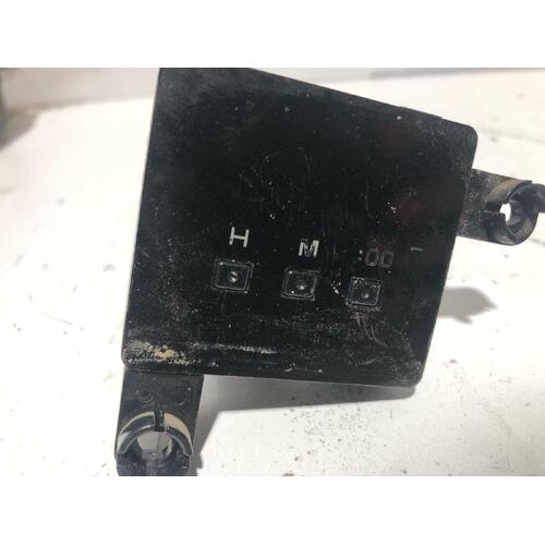 Toyota HILUX Clock SR5 10/88-09/97