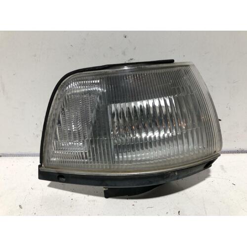 Toyota CAMRY Right Corner Light SV21 10/89-01/93