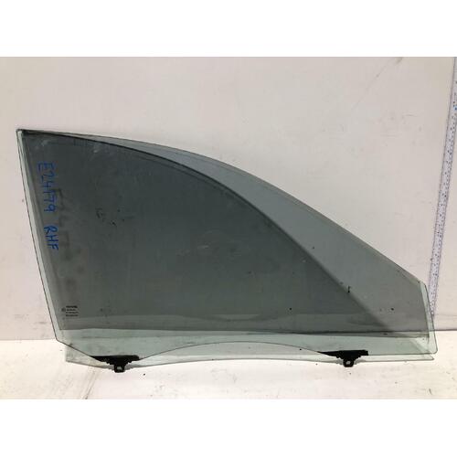 Toyota CAMRY Right Front Door Window Glass MCV36 08/02-05/06