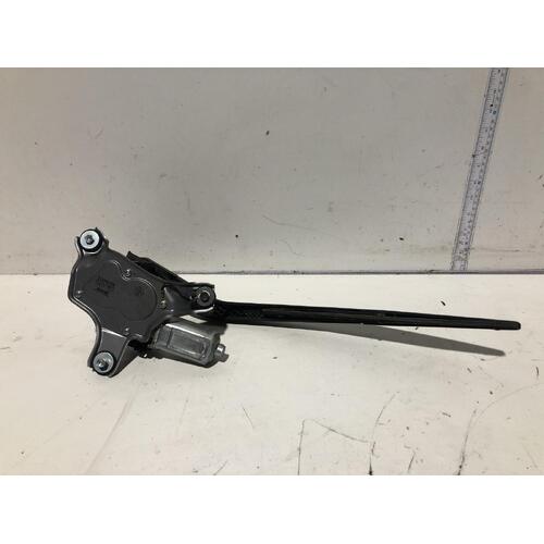 Toyota Kluger Tailgate Wiper Motor MCU28 01/2001-04/2007