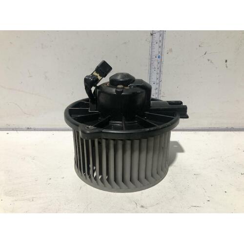 Toyota TOWNACE Heater Fan Motor KR42 SBV 01/97-03/04