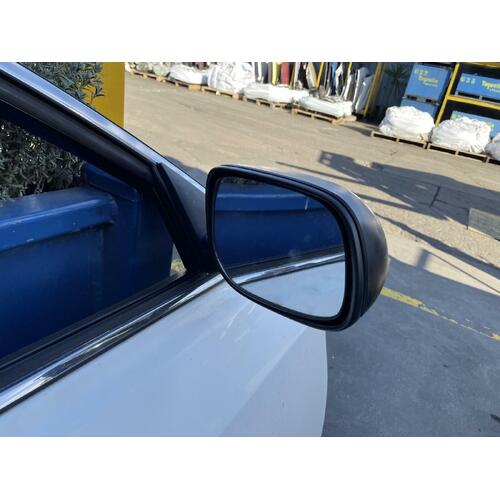 Toyota Camry Right Door Mirror ACV40 06/2006-11/2011