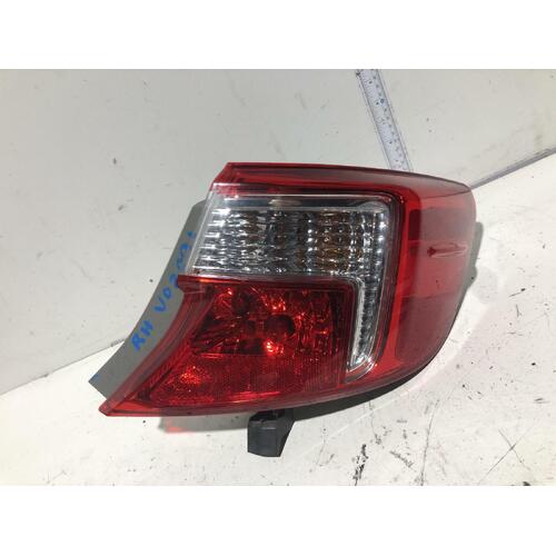 Toyota CAMRY Right Taillight ASV50 12/11-05/15