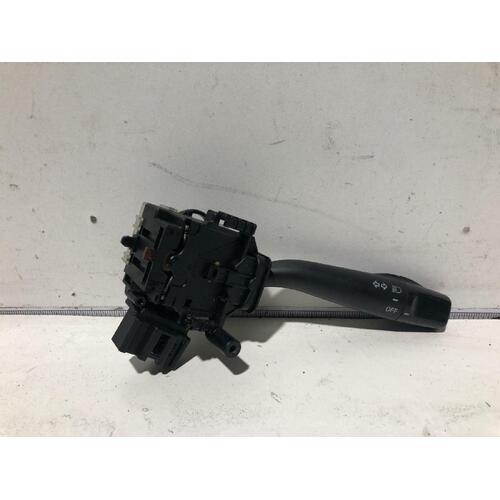 Toyota AVENSIS Combination Switch ACM21 Flasher 5DR Wagon 12/01-12/10