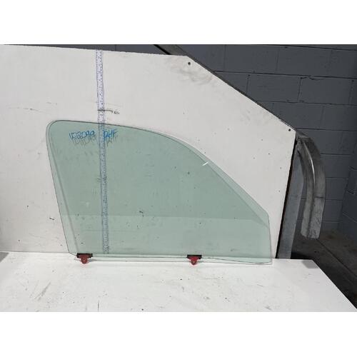 Toyota Hiace Window Glass SBV RCH22 10/1995-02/2004