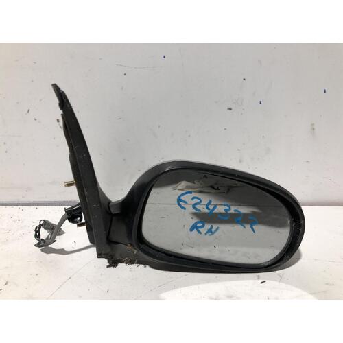 Nissan PULSAR Right Door Mirror N16 Sedan 07/00-07/03