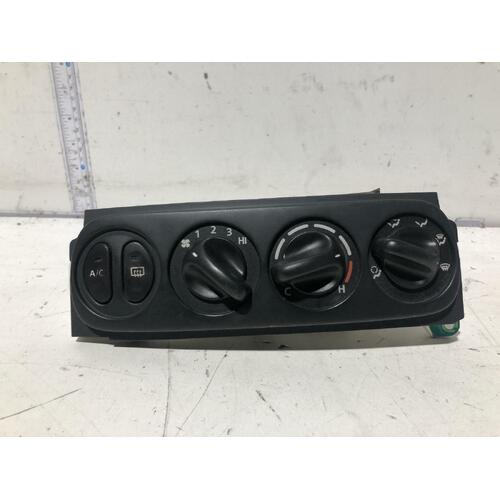 Holden COMMODORE Heater & A/C Controls VT-VX  09/97-09/02 