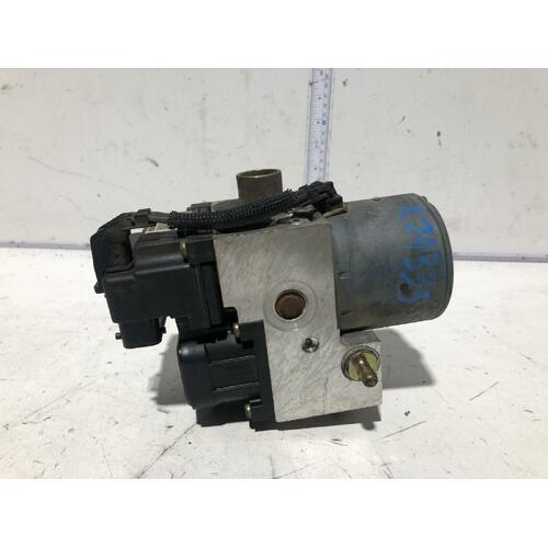 Holden COMMODORE ABS Pump VT-VX ABS 09/97-09/02