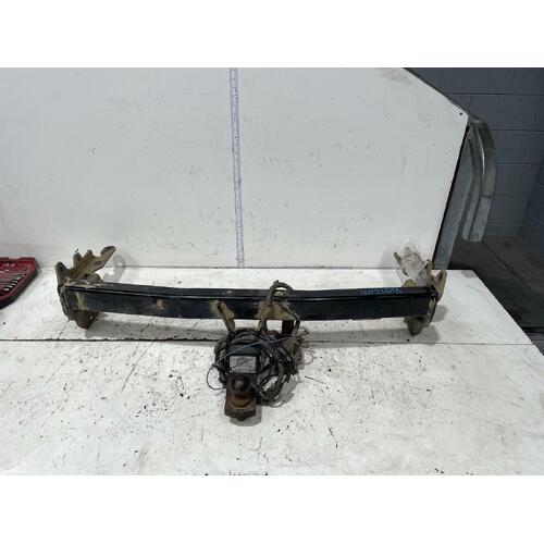 Toyota Kluger Towbar MCU28 01/2001-04/2007