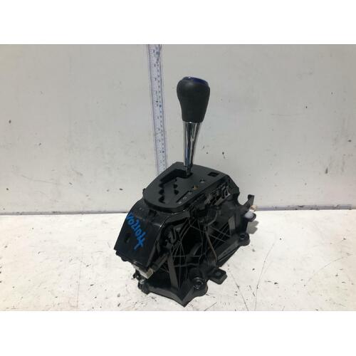 Toyota Prius C Gear Shifter NHP10 12/2011-03/2020