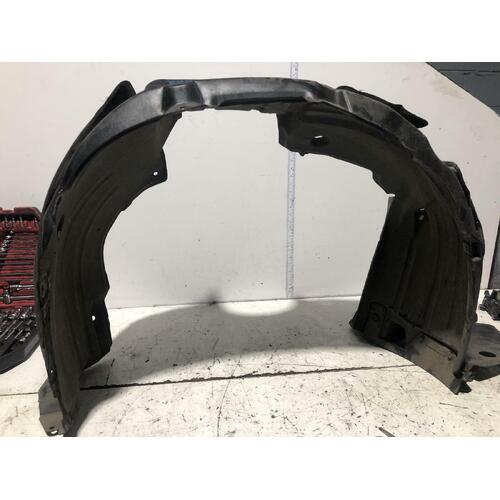 Toyota KLUGER Right Guard Liner GSU50/GSU55 03/14-02/21