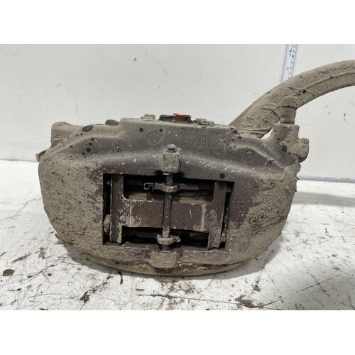 Lexus GS300 Right Front Caliper GRS190 03/2005-12/2011