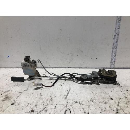 Holden Jackaroo Right Front Door Lock Mechanism UBS 05/1992-12/1997