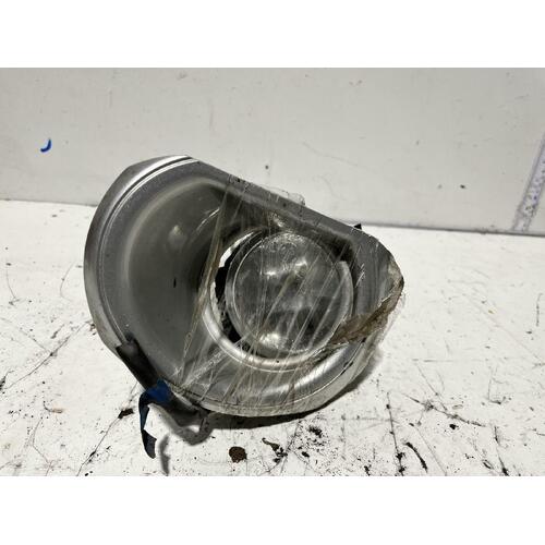 Subaru OUTBACK Left Fog Light 5TH GEN 09/09-08/10