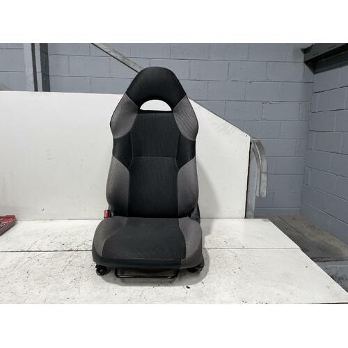 Toyota Celica Left Front Seat ZZT231 11/99-10/05