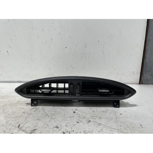 Toyota 86 Centre A/C Vents ZN6 04/2012-09/2021