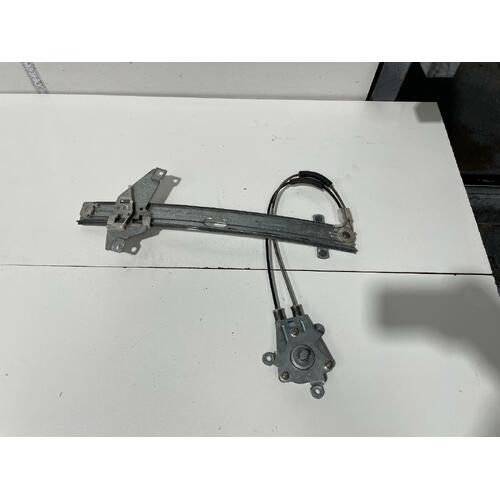 Toyota Corolla Right Front Window Regulator AE101 09/1994-10/1999