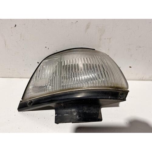 Toyota Camry Right Corner Light SV21 10/1989-01/1993