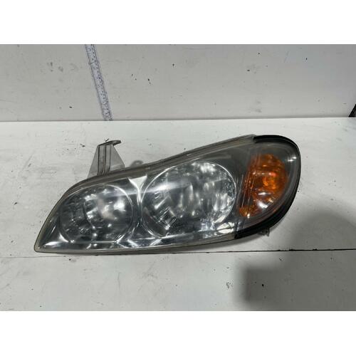 Nissan Maxima Left Head Light A33 12/1999-09/2002