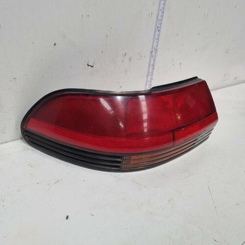 Toyota Corolla Left Tail Light Hatch AE92 06/91-08/94