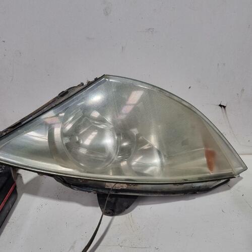 Ford Focus Left Hand Headlight CL/LX Ghia 01/01-06/05