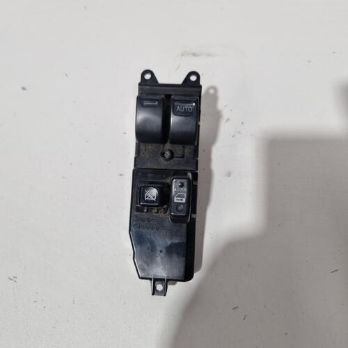 Toyota Hiace Master Window Switch TRH223 03/2005-04/2019