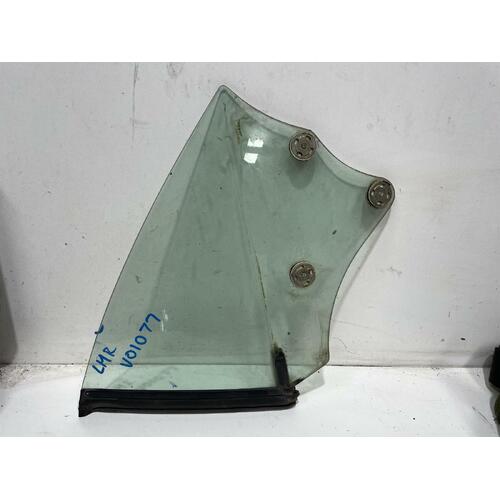 Lexus SC430 Left Rear Side Glass UZZ40 10/2001-08/2010