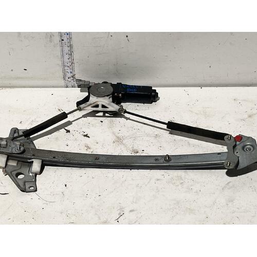 Toyota COROLLA Right Front Window Reg/Motor AE101 Power 05/92-10/99