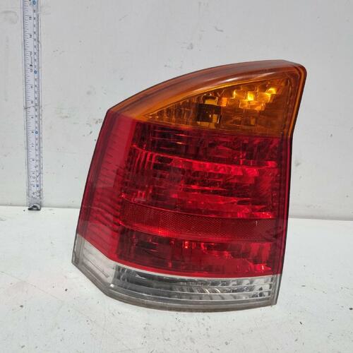 Holden Vectra Left Tail Light JR JS 06/97-02/03