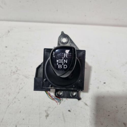 Toyota Corolla Gear Shifter ZRE182R 10/12-06/18