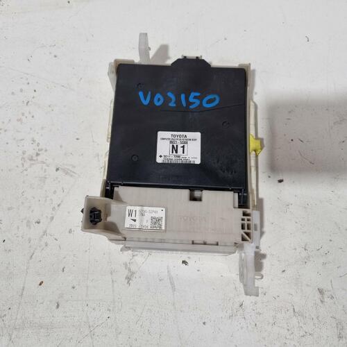 Toyota Prius MPX Body Module NHP10 12/11-03/20