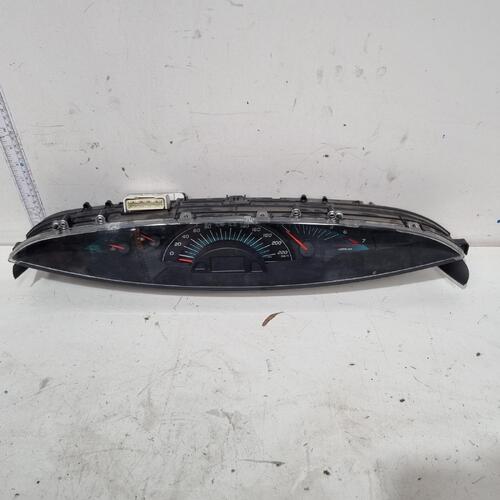 Toyota Tarago Instrument Cluster ACR50 03/2006-06/2012