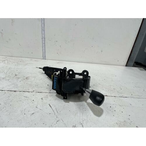 Toyota Tarago Automatic Gear Shifter ACR50 03/2006-06/2020