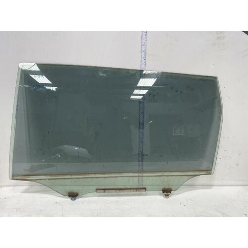 Toyota Tarago Left Rear Door Glass ACR50 03/2006-06/2020