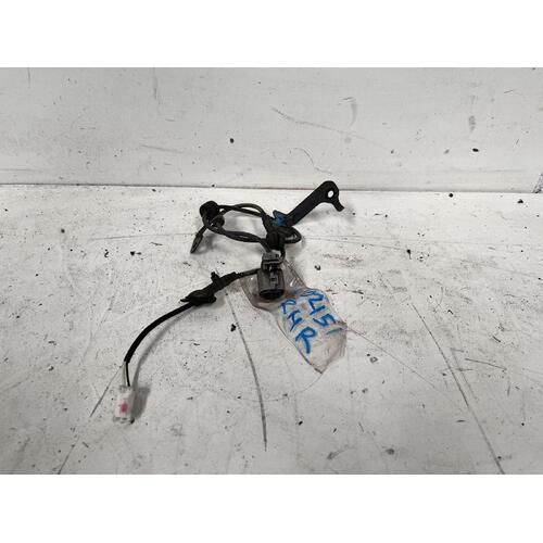 Toyota TARAGO ABS Sensor ACR50 Right Rear 03/06-06/20