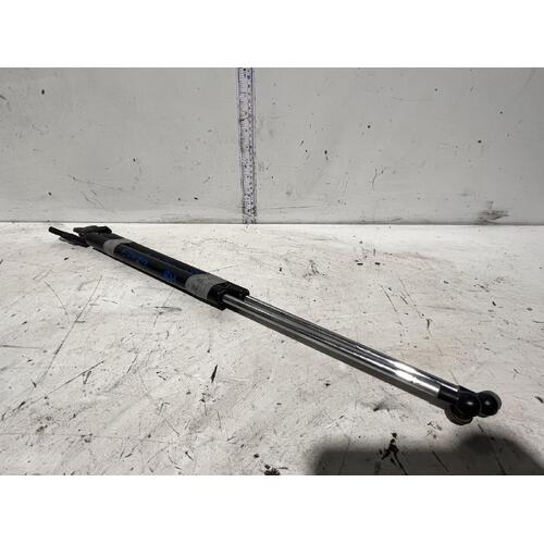 Toyota Camry Tailgate Struts MCV20 08/1997-08/2002