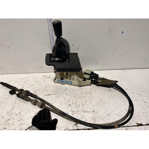 Toyota RAV4 Gear Stick Shifter ACA33 Manual 11/05-11/12 