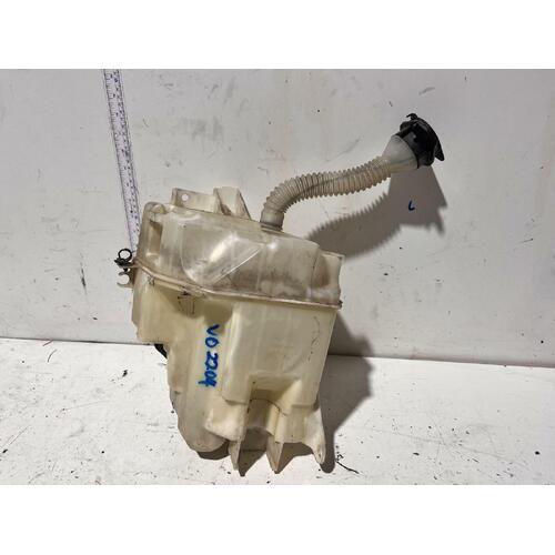 Toyota TARAGO Washer Bottle ACR50 03/06-06/20