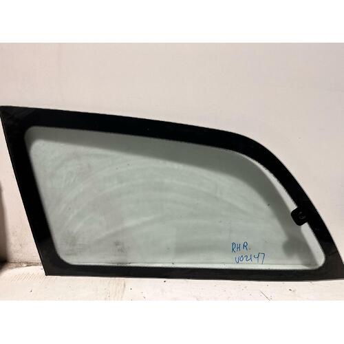 Toyota TARAGO Right Rear Side Glass TCR10 Rear Glass 09/90-05/00