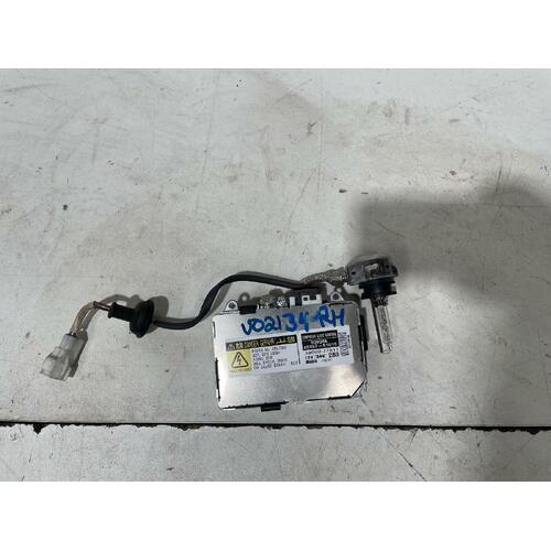 Lexus RX300 Right Head Light Ballast MCU38 01/2003-02/2009