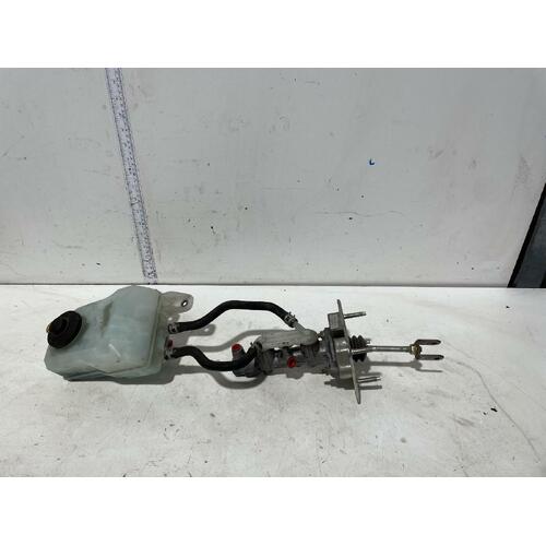 Toyota Prius Master Cylinder with Master Cylinder Reservoir NHW20 10/03-04/09