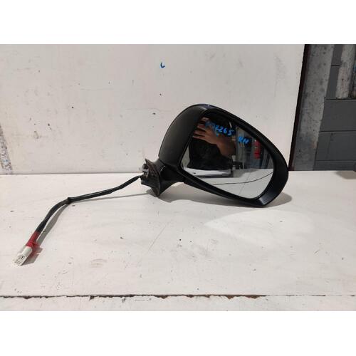 Toyota Prius Right Door Mirror ZVW30 06/2009-01/2012