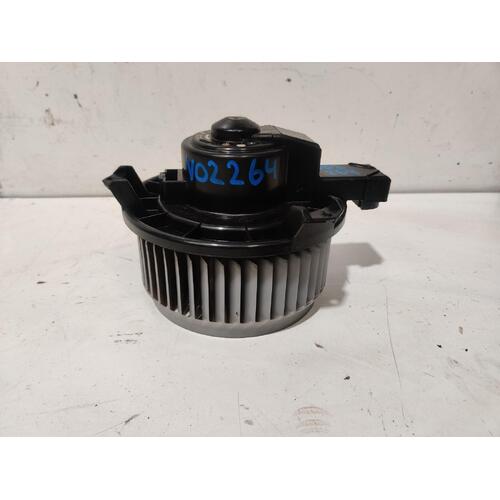 Toyota Prado Heater Fan Motor GRJ120 02/2003-10/2009