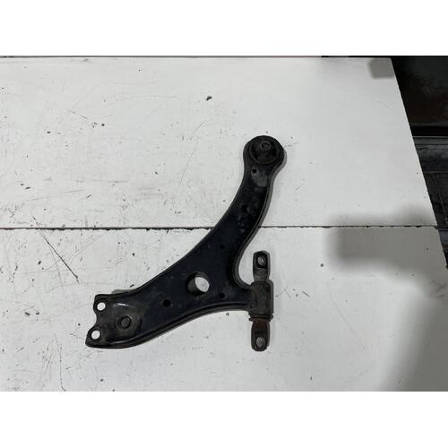 Toyota Tarago Left Front Lower Control Arm ACR30 06/2000-05/2003